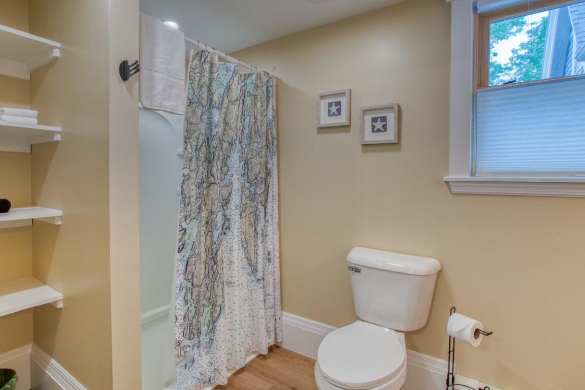 66 Townsend Avenue & 43 Oak Street Boothbay Harbor ME 04538