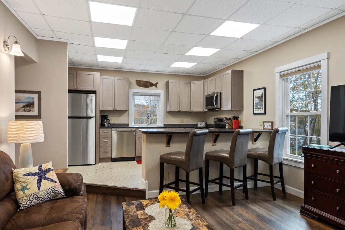 66 Townsend Avenue & 43 Oak Street Boothbay Harbor ME 04538