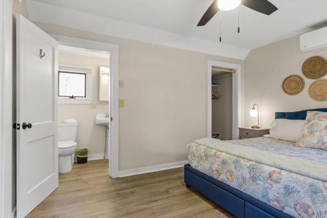 66 Townsend Avenue & 43 Oak Street Boothbay Harbor ME 04538