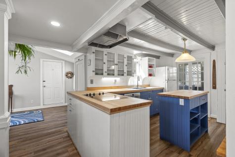 37 Harpswell Islands Road Harpswell ME 04079