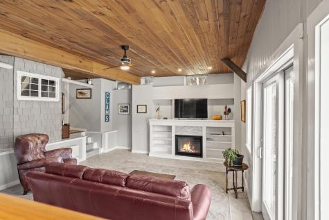 37 Harpswell Islands Road Harpswell ME 04079