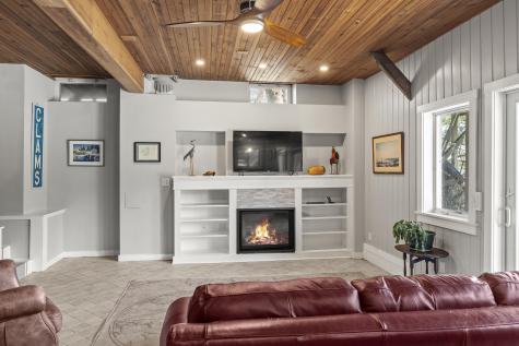 37 Harpswell Islands Road Harpswell ME 04079