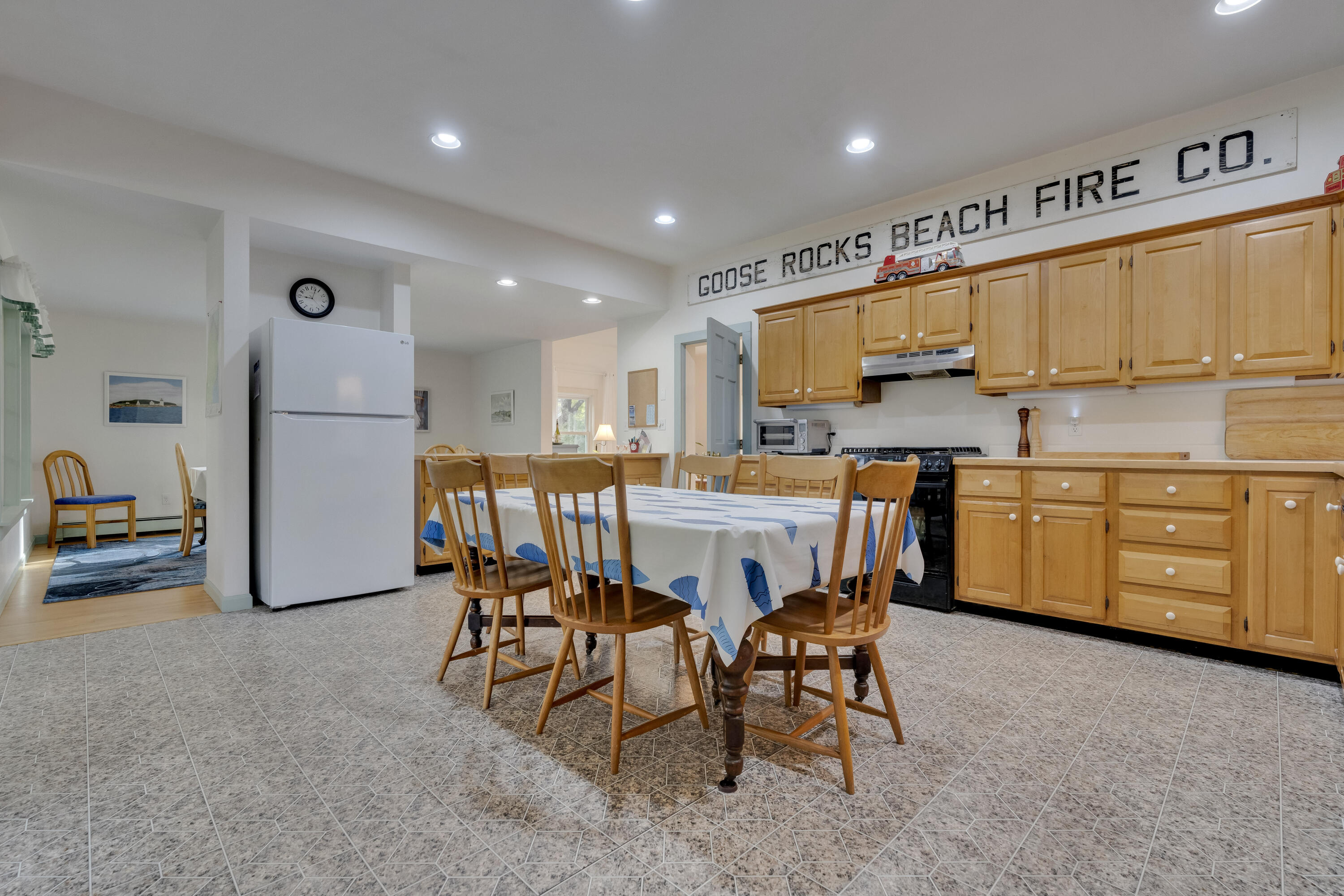 40 Wildwood Avenue Kennebunkport ME 04046