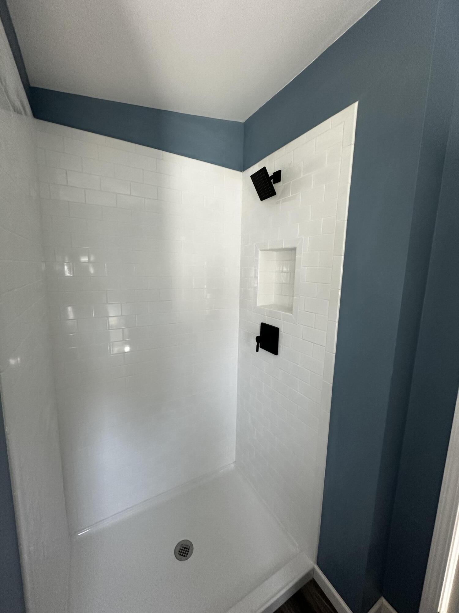 12 Oxbow Drive Lewiston ME 04240