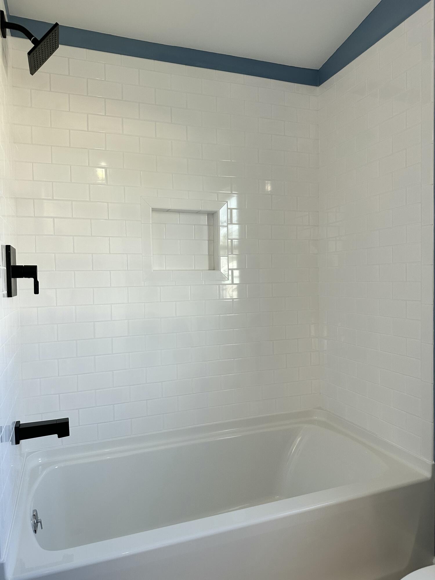 12 Oxbow Drive Lewiston ME 04240