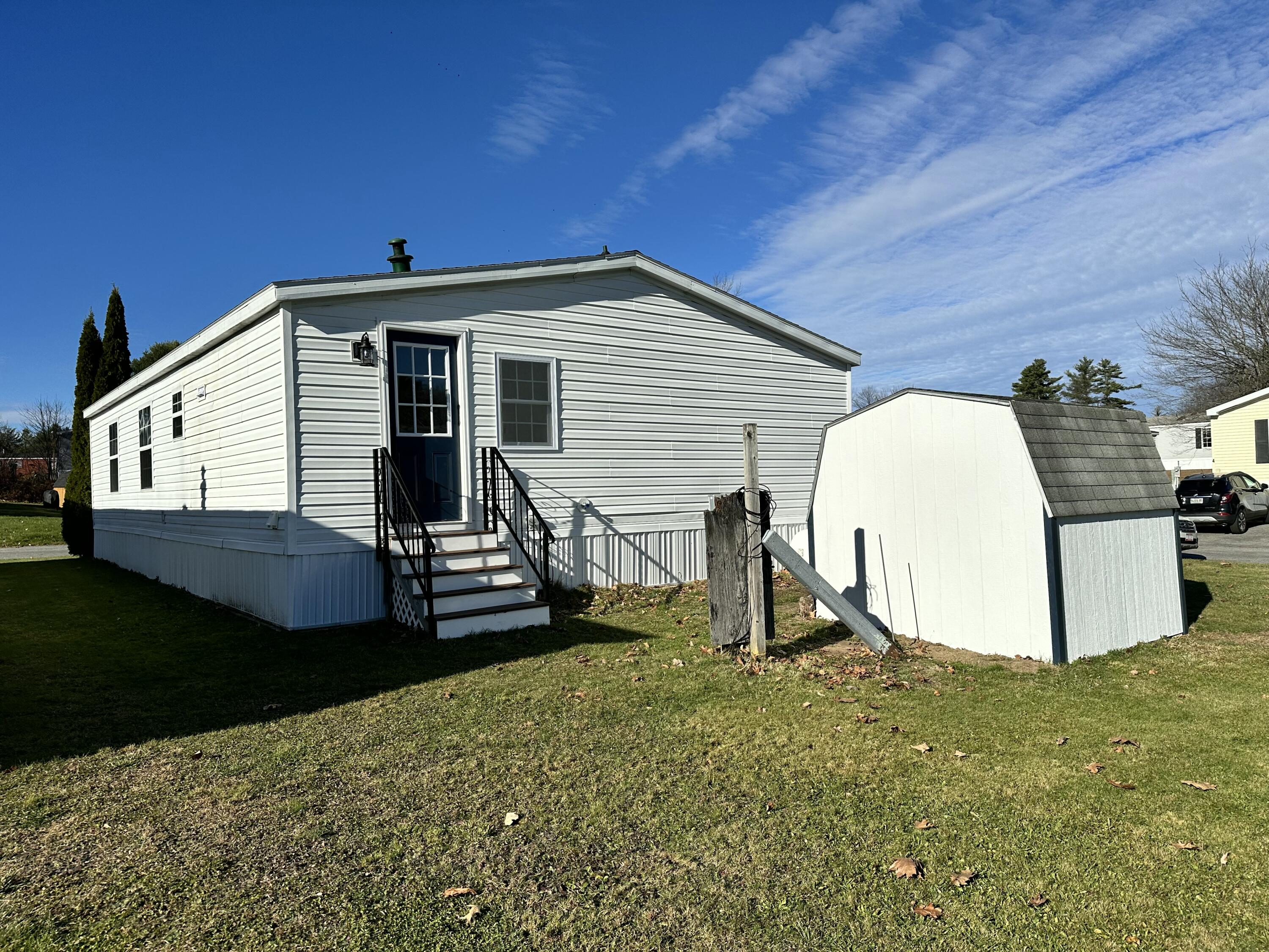 12 Oxbow Drive Lewiston ME 04240