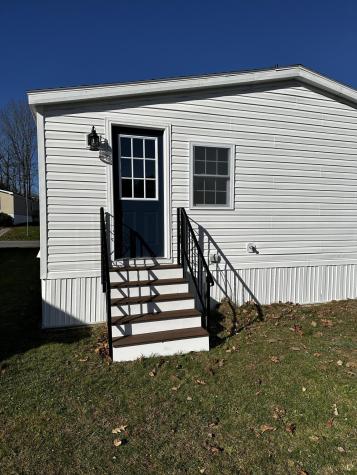 12 Oxbow Drive Lewiston ME 04240