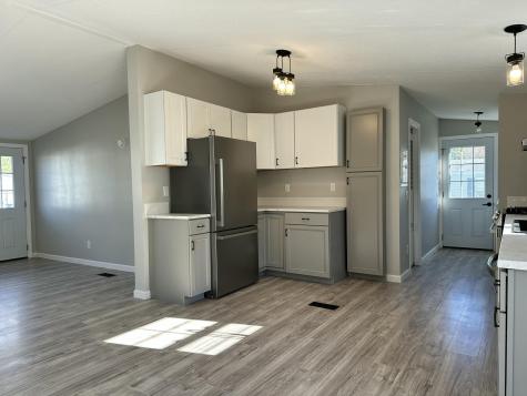 12 Oxbow Drive Lewiston ME 04240