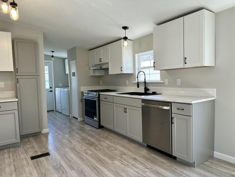 12 Oxbow Drive Lewiston ME 04240