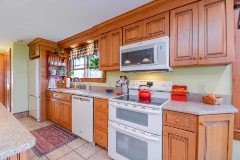 675 York Street York ME 03909