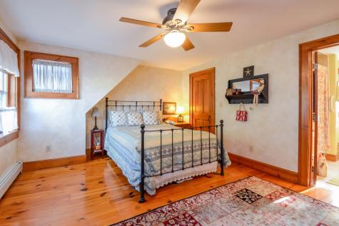 675 York Street York ME 03909
