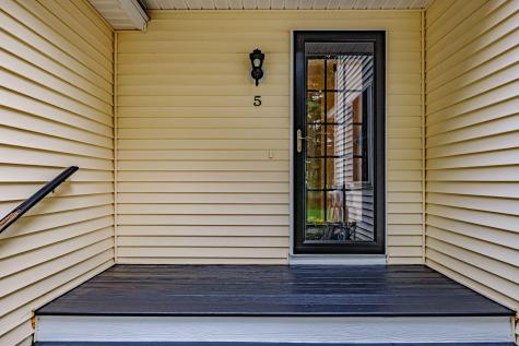 5 Livi Lane Kennebunk ME 04043