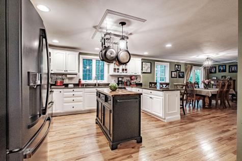 5 Livi Lane Kennebunk ME 04043