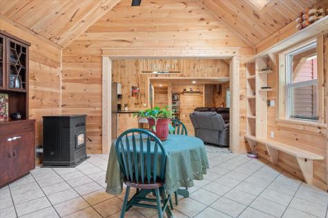 2 Susans Way Milo ME 04463