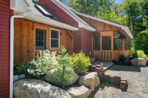 2 Susans Way Milo ME 04463