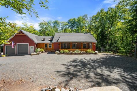 2 Susans Way Milo ME 04463