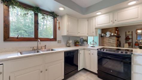 76 Parkview Avenue Livermore Falls ME 04254