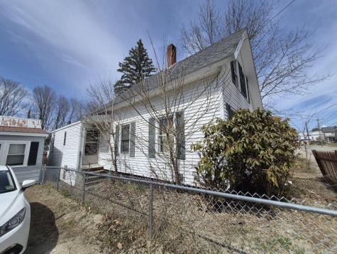 27 Royal Street Winthrop ME 04364