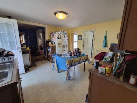 27 Royal Street Winthrop ME 04364