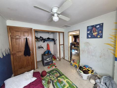 27 Royal Street Winthrop ME 04364