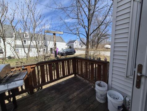 27 Royal Street Winthrop ME 04364
