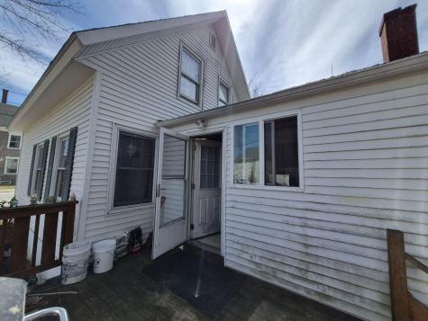 27 Royal Street Winthrop ME 04364