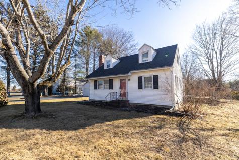 93 Adams Street Gardiner ME 04345