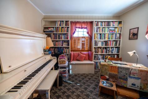 93 Adams Street Gardiner ME 04345