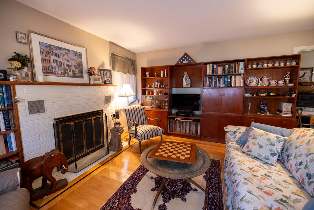 93 Adams Street Gardiner ME 04345