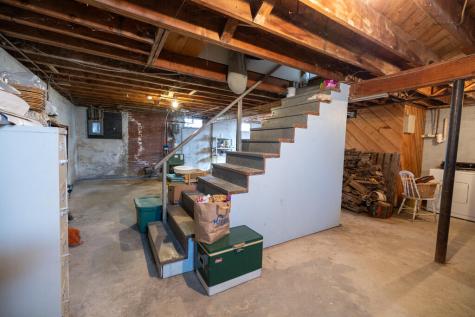 93 Adams Street Gardiner ME 04345