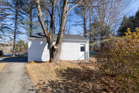 93 Adams Street Gardiner ME 04345