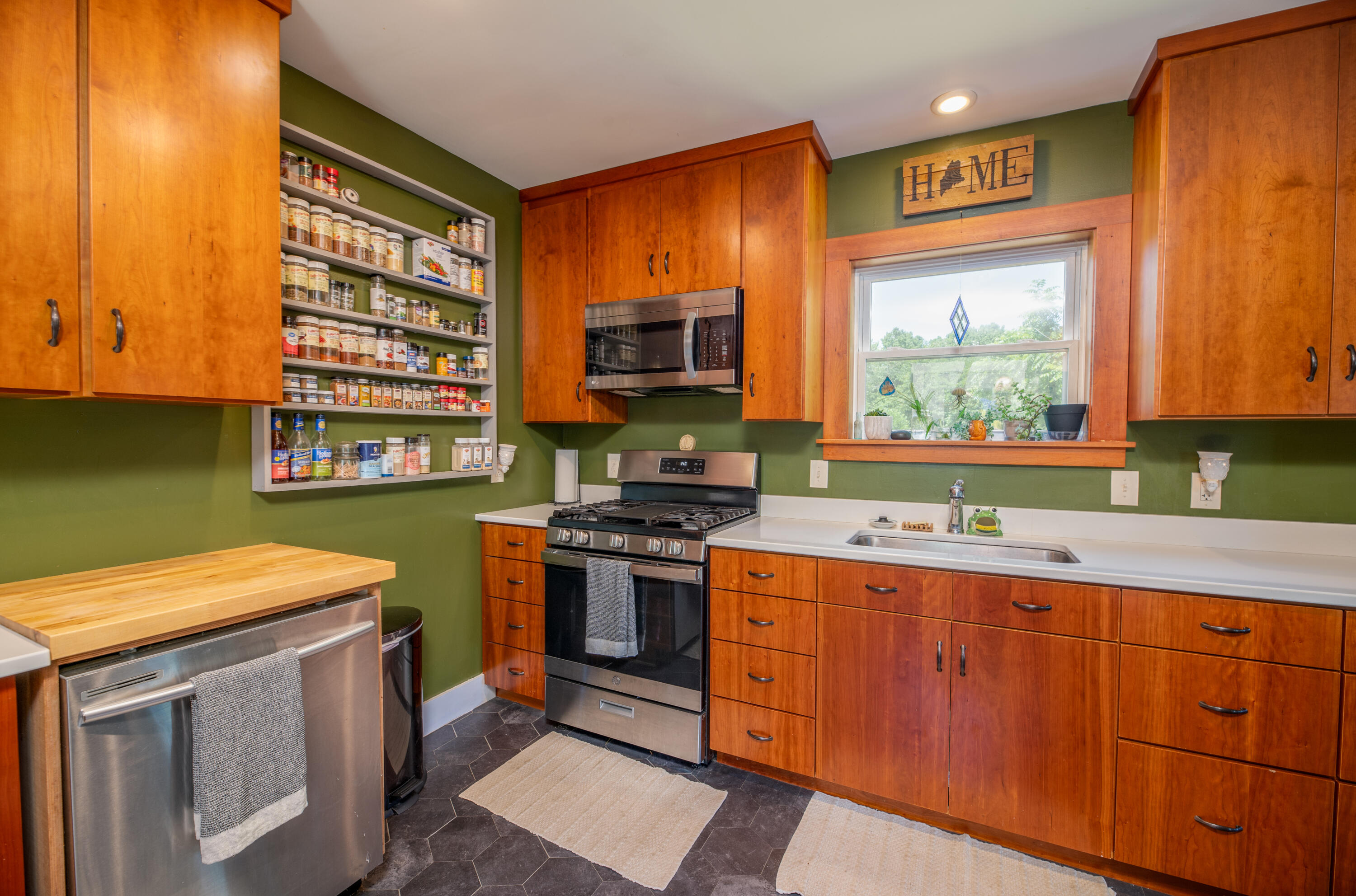 4 Riverview Drive Gardiner ME 04345