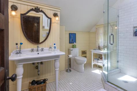 78 Seashore Avenue Portland ME 04108