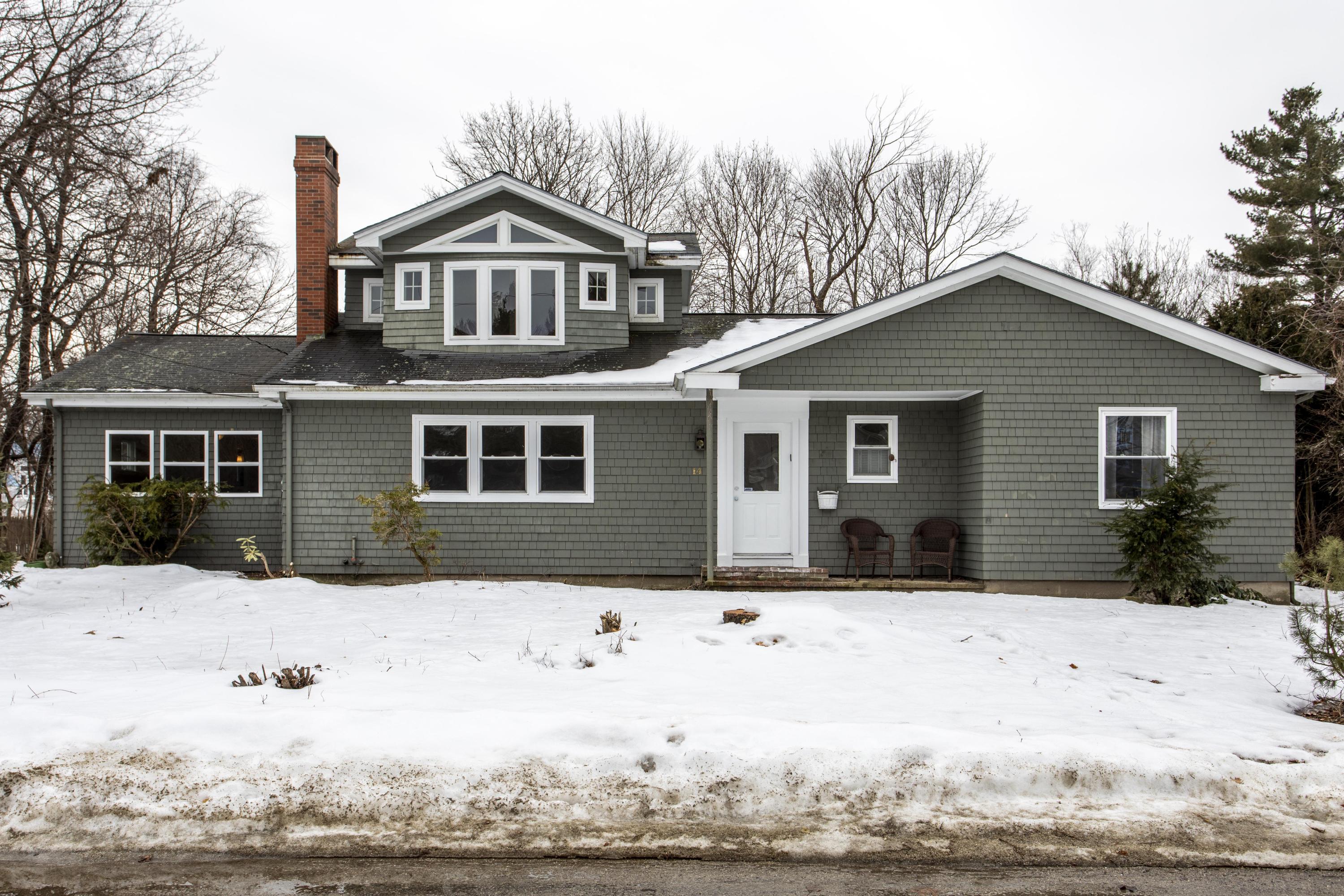 14 Kelley Road Falmouth ME 04105