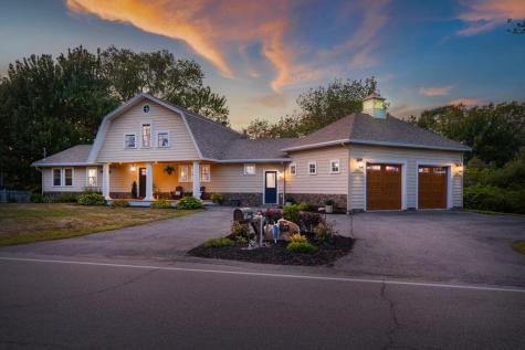 144 Two Lights Road Cape Elizabeth ME 04107