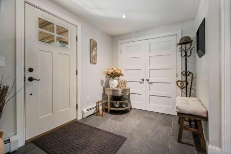 144 Two Lights Road Cape Elizabeth ME 04107