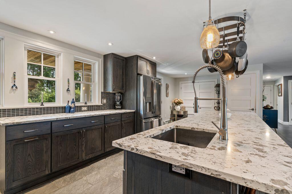 144 Two Lights Road Cape Elizabeth ME 04107