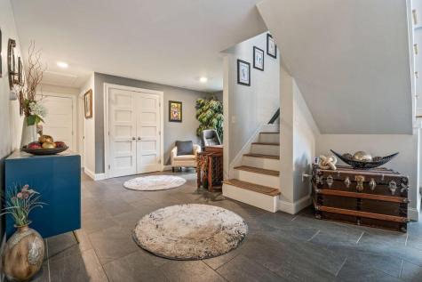 144 Two Lights Road Cape Elizabeth ME 04107