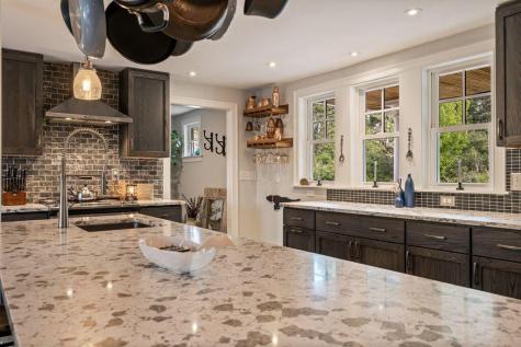 144 Two Lights Road Cape Elizabeth ME 04107