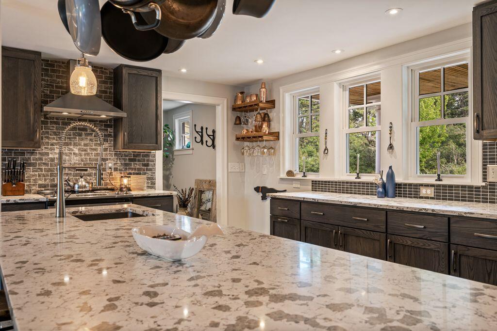 144 Two Lights Road Cape Elizabeth ME 04107