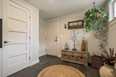 144 Two Lights Road Cape Elizabeth ME 04107