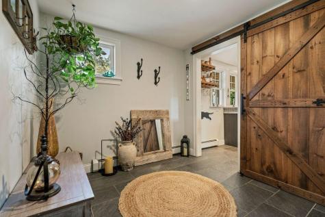 144 Two Lights Road Cape Elizabeth ME 04107