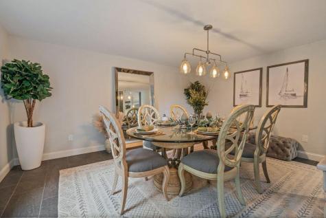 144 Two Lights Road Cape Elizabeth ME 04107