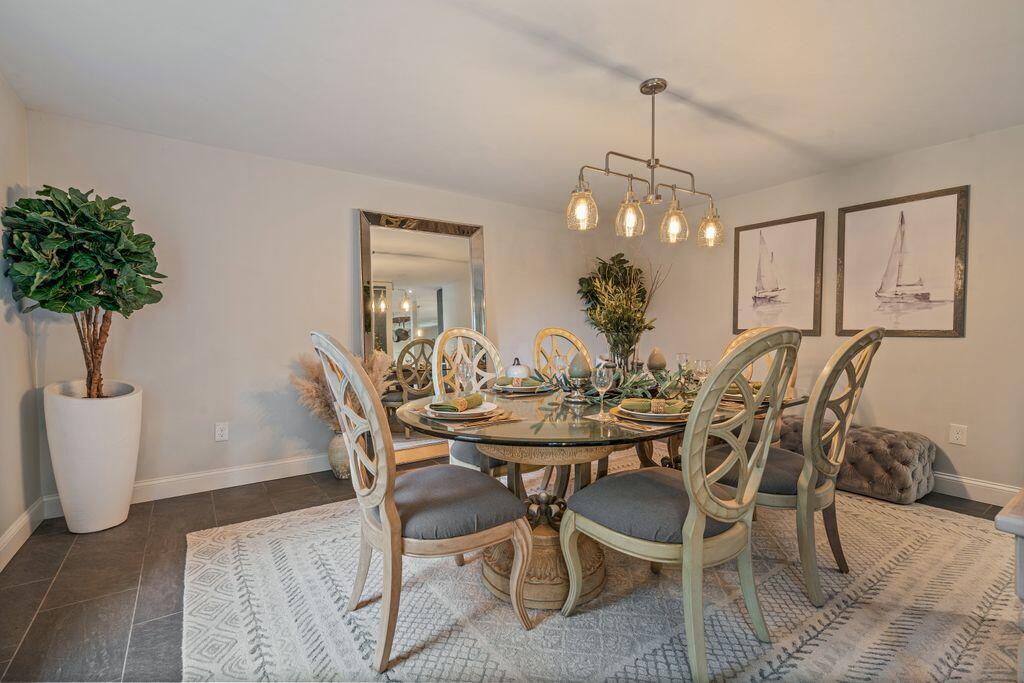 144 Two Lights Road Cape Elizabeth ME 04107