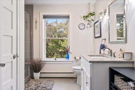 144 Two Lights Road Cape Elizabeth ME 04107