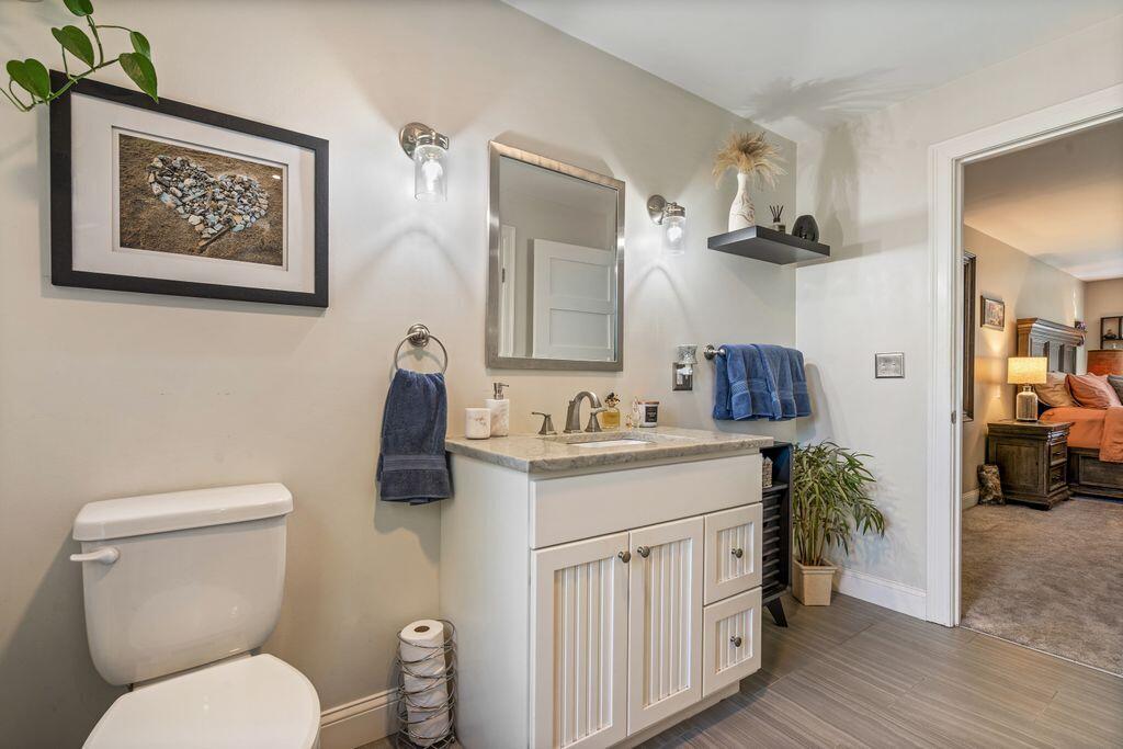 144 Two Lights Road Cape Elizabeth ME 04107