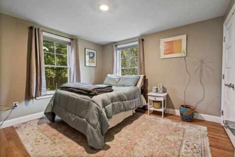 144 Two Lights Road Cape Elizabeth ME 04107