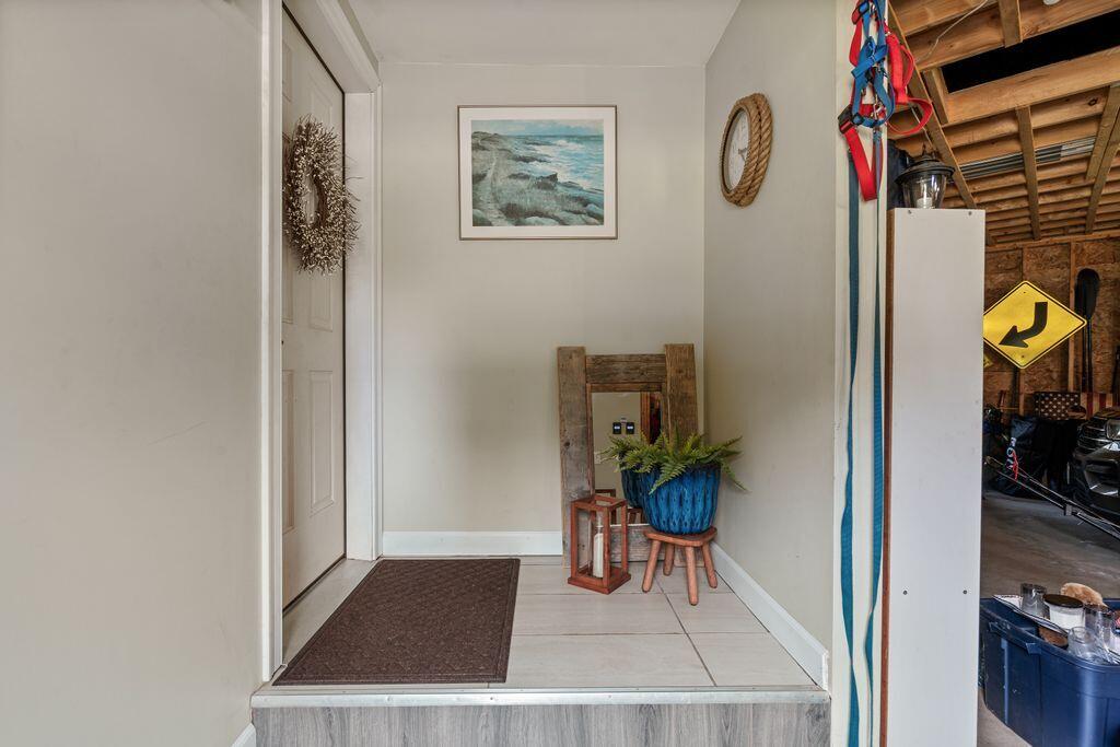 144 Two Lights Road Cape Elizabeth ME 04107