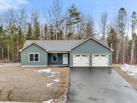 678 Streamside Avenue Hermon ME 04401