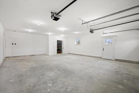 678 Streamside Avenue Hermon ME 04401